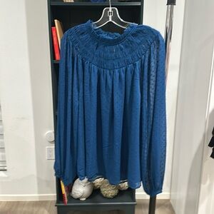 New with tags Teal XXL blouse. Sheer sleeves and an extra fabric layer/ coverage